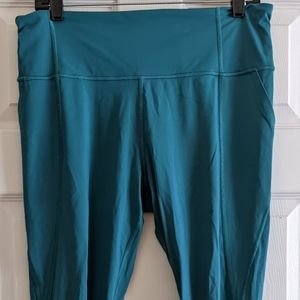 Athleta Lightning 7/8 tight L Teal